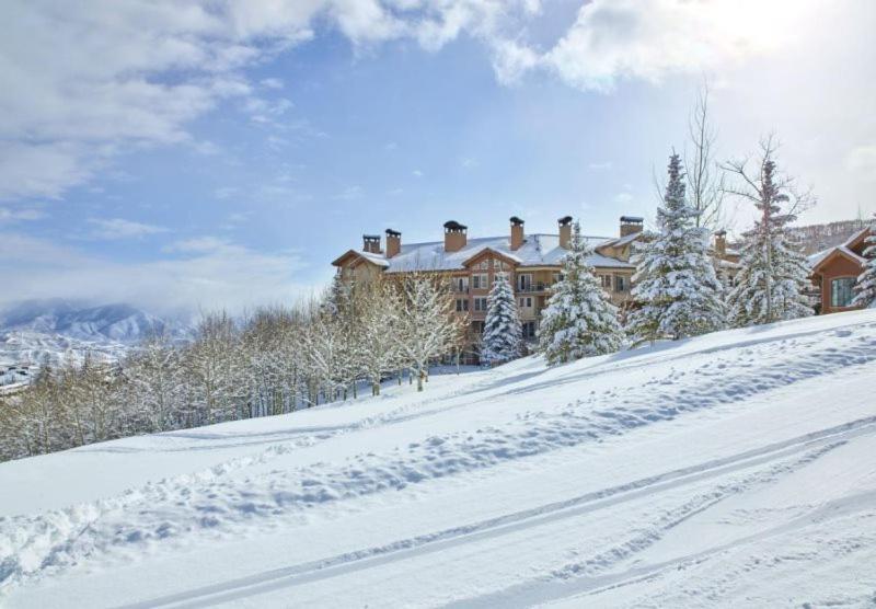 2 Bedroom Ski In, Ski Out Luxury Residence Located On Fanny Hill In The Heart Of Snowmass Village Aspen Exterior photo